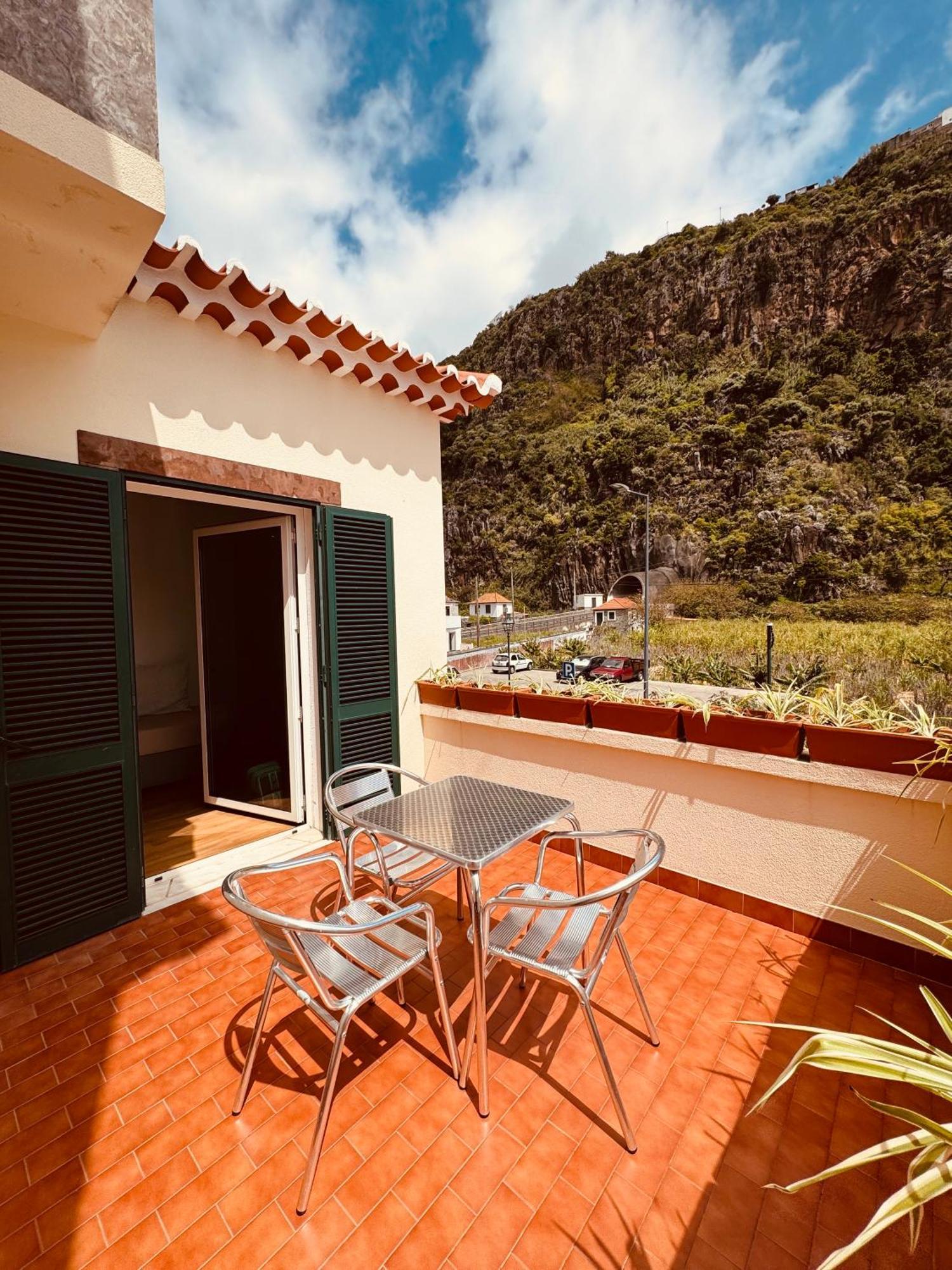 Vale Mar Guest Hotel Ribeira Brava Luaran gambar