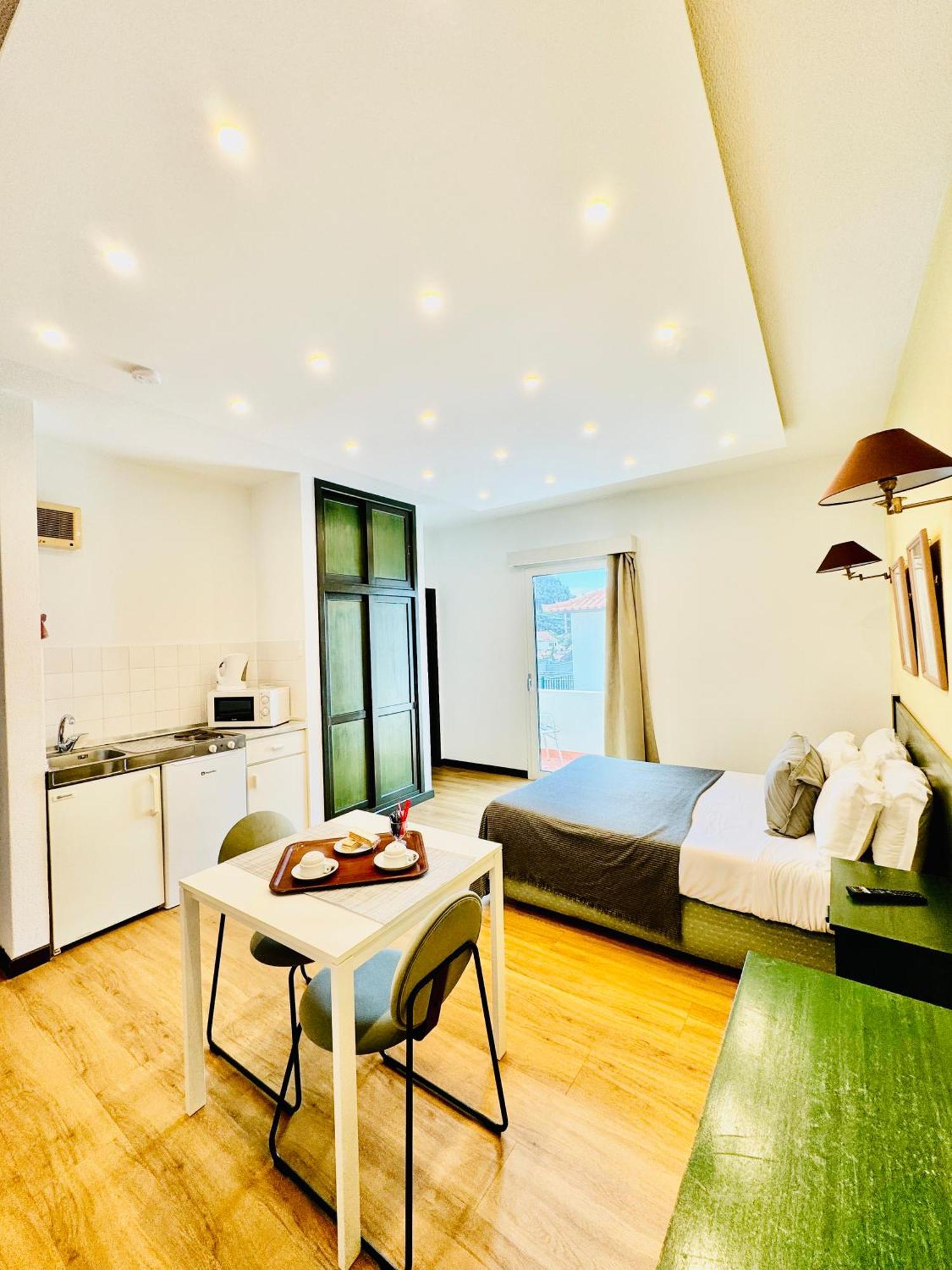 Vale Mar Guest Hotel Ribeira Brava Luaran gambar