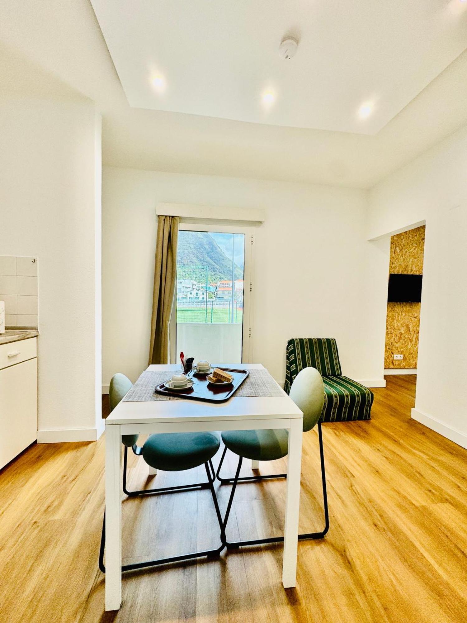 Vale Mar Guest Hotel Ribeira Brava Luaran gambar