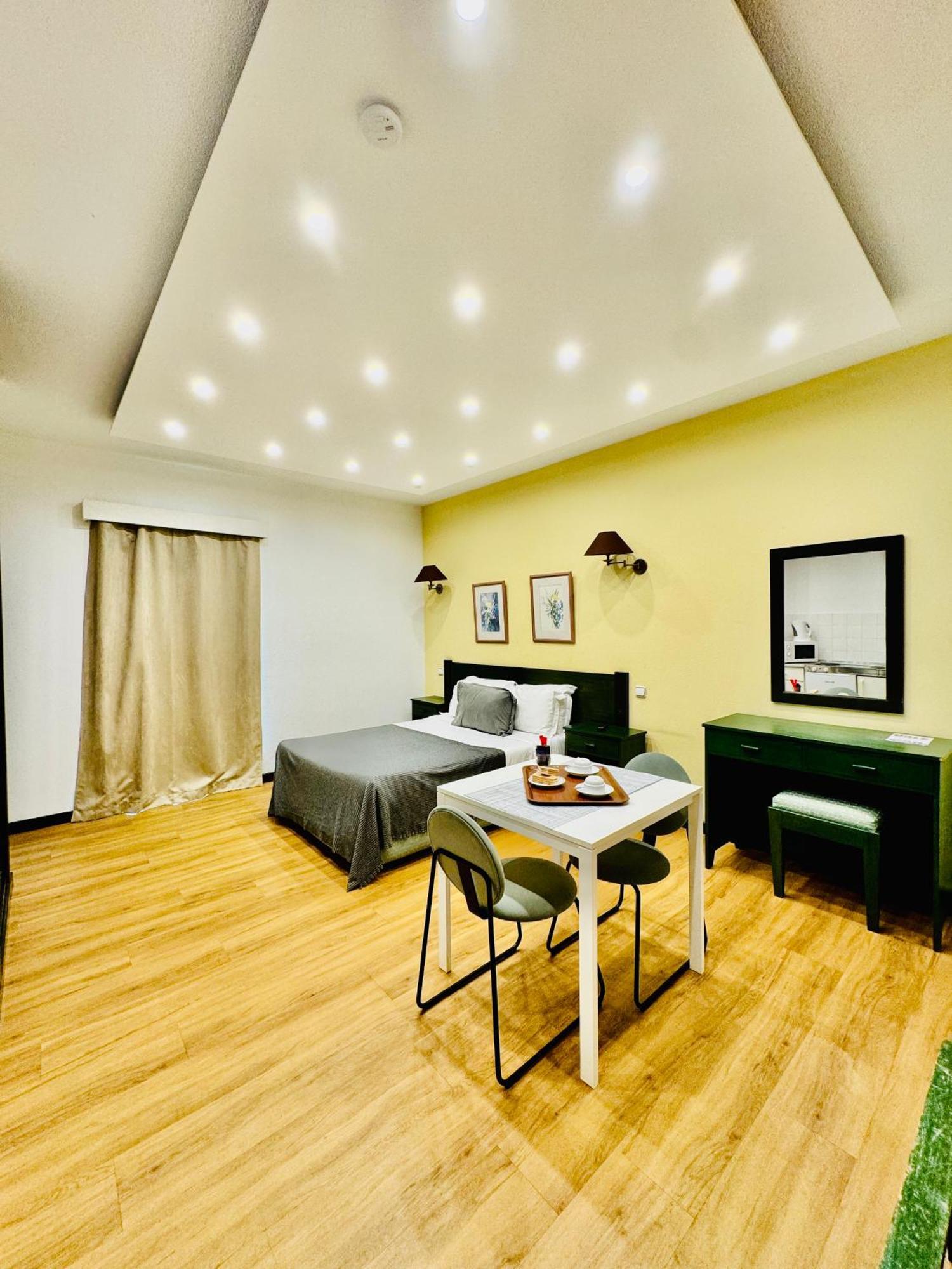 Vale Mar Guest Hotel Ribeira Brava Luaran gambar